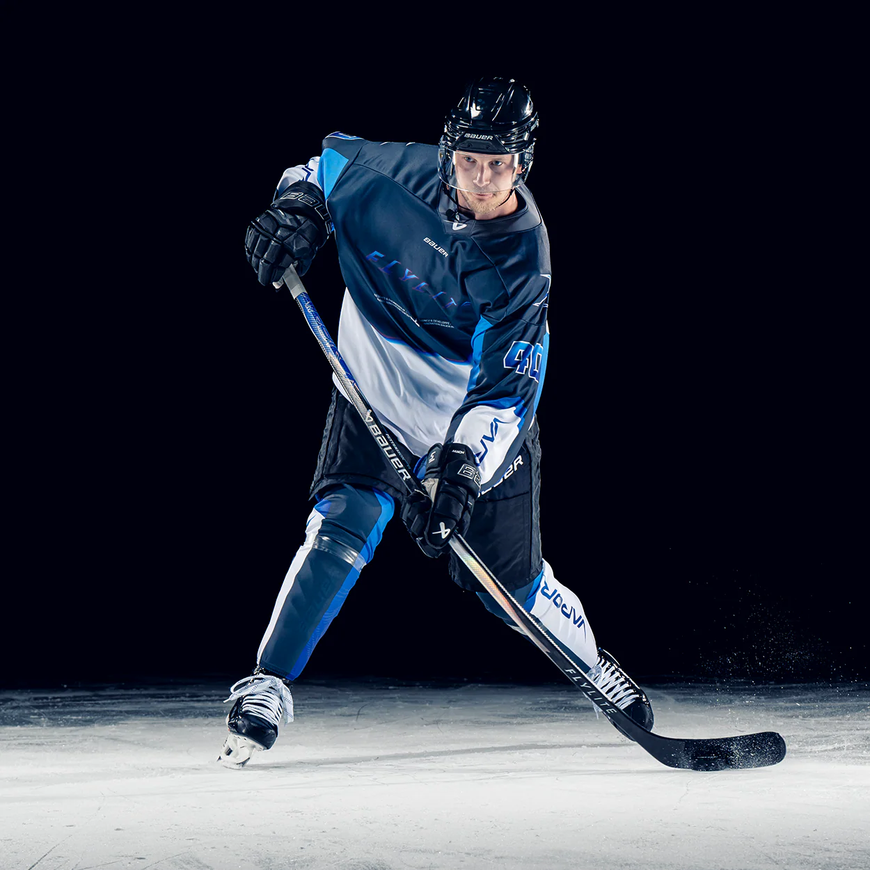 BAUER VAPOR FLYLITE GRIP STICK YOUTH - Image 7