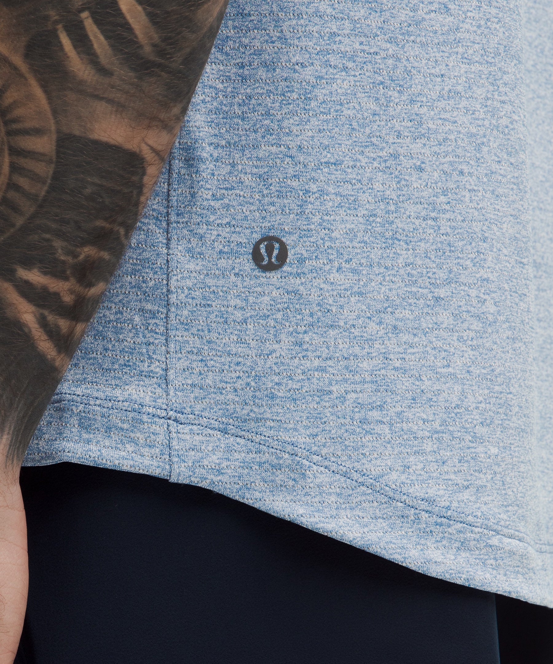 BAUER lululemon ZEROED IN SHORTSLEEVE - Image 9